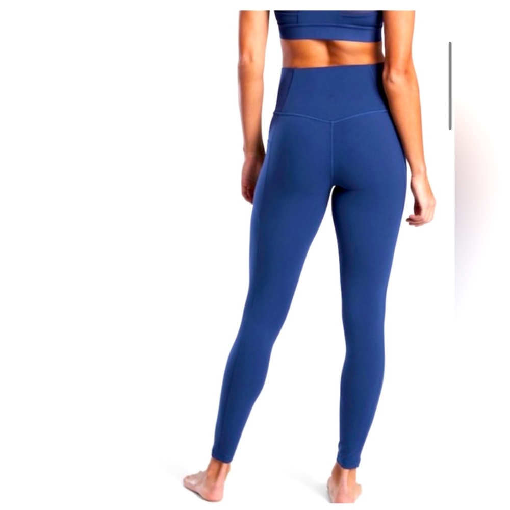 Athleta salutation stash high waist legging